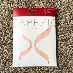 *BRAND NEW* Capezio mesh transition tights w/seam